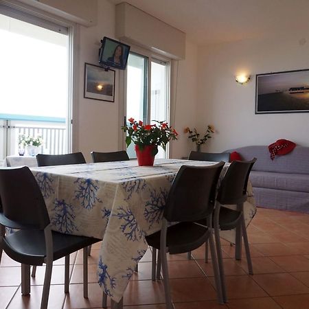 Apartament Colorado Lignano Lignano Sabbiadoro Zewnętrze zdjęcie