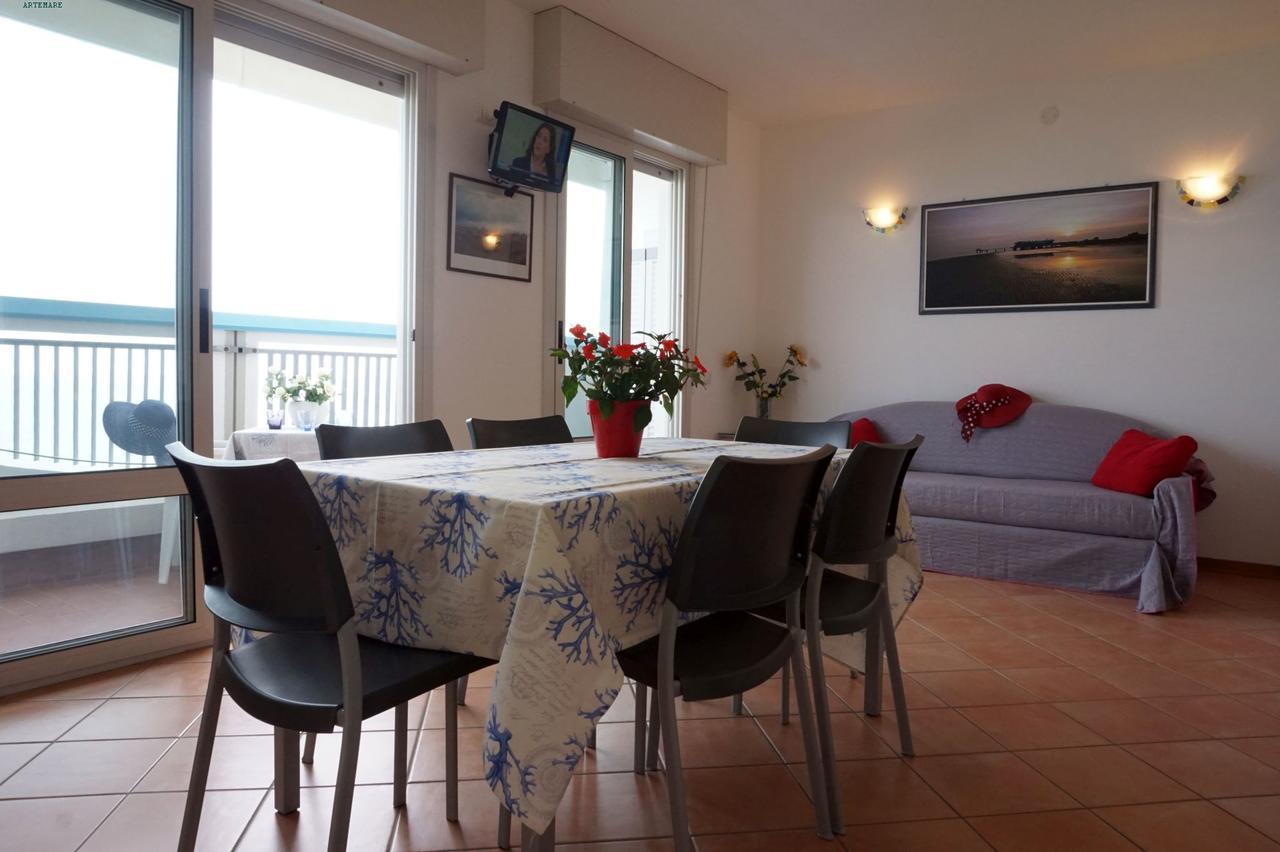 Apartament Colorado Lignano Lignano Sabbiadoro Zewnętrze zdjęcie