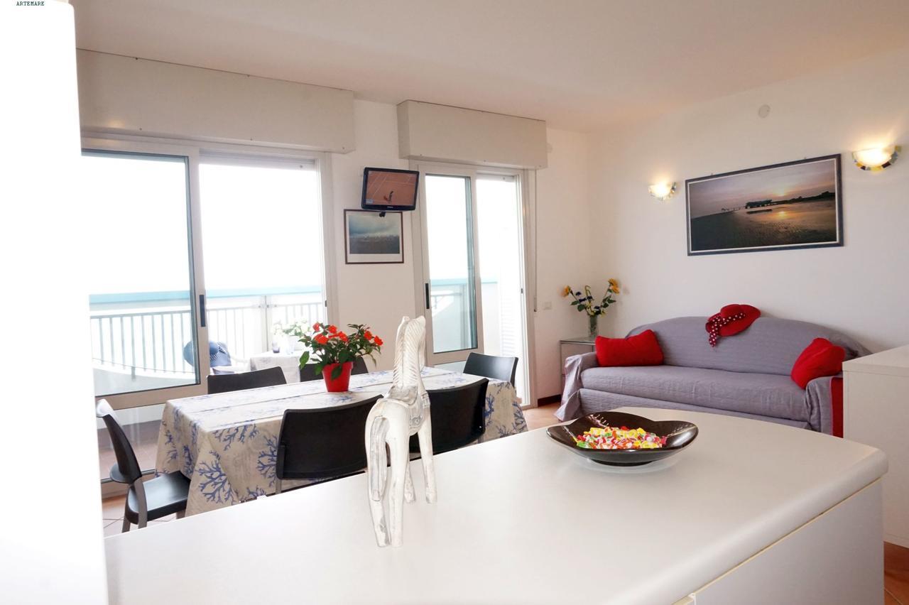 Apartament Colorado Lignano Lignano Sabbiadoro Zewnętrze zdjęcie