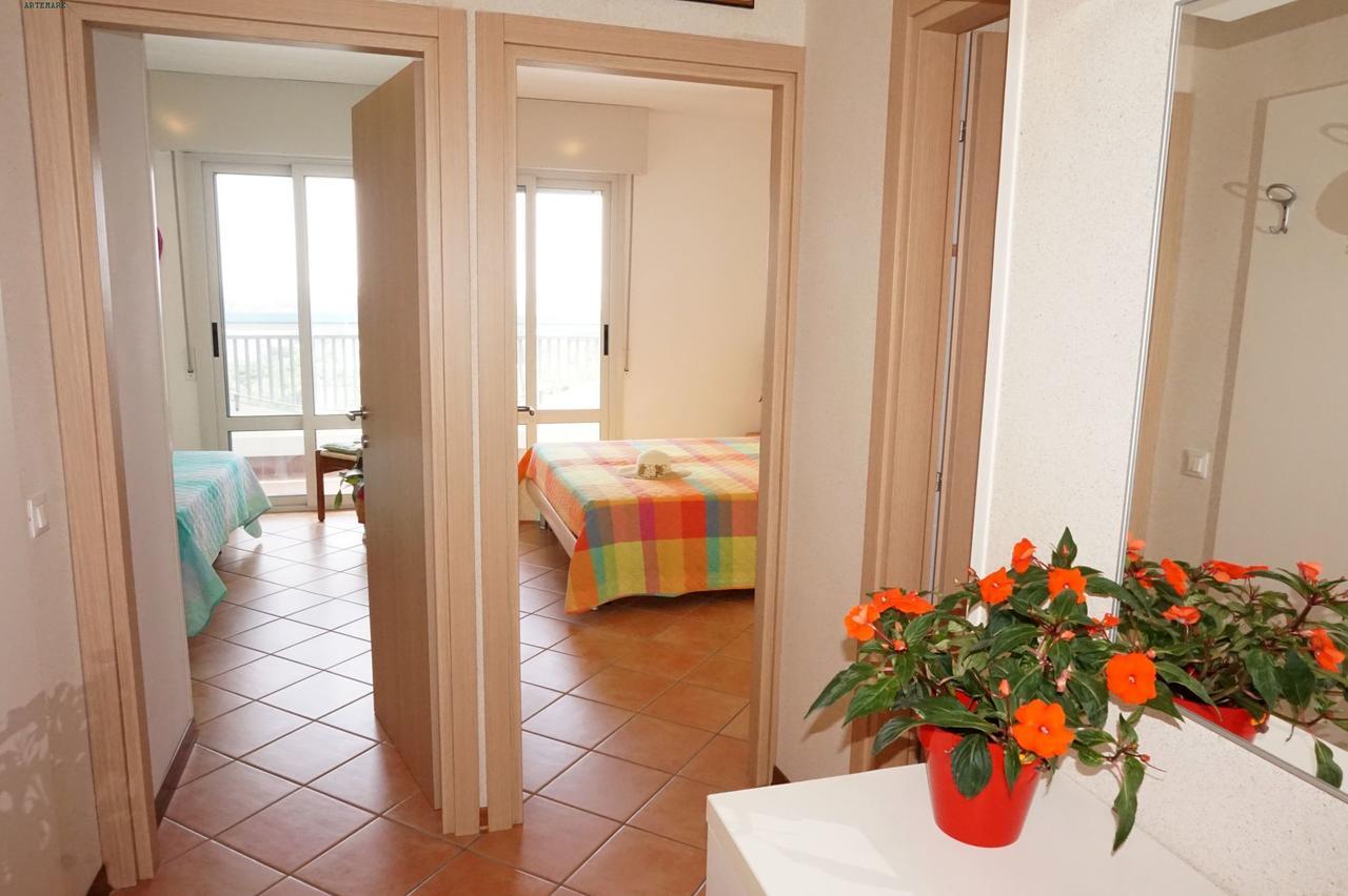 Apartament Colorado Lignano Lignano Sabbiadoro Zewnętrze zdjęcie