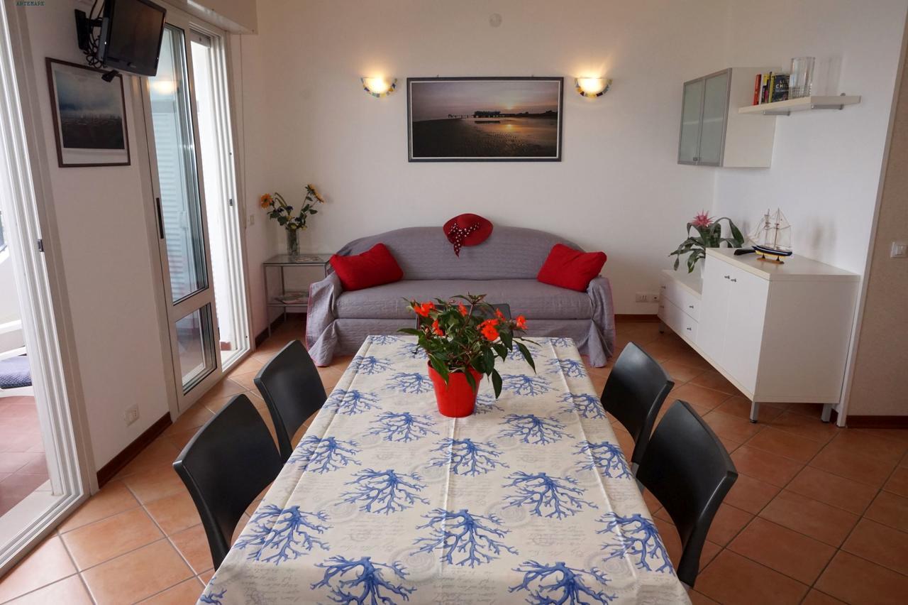 Apartament Colorado Lignano Lignano Sabbiadoro Zewnętrze zdjęcie